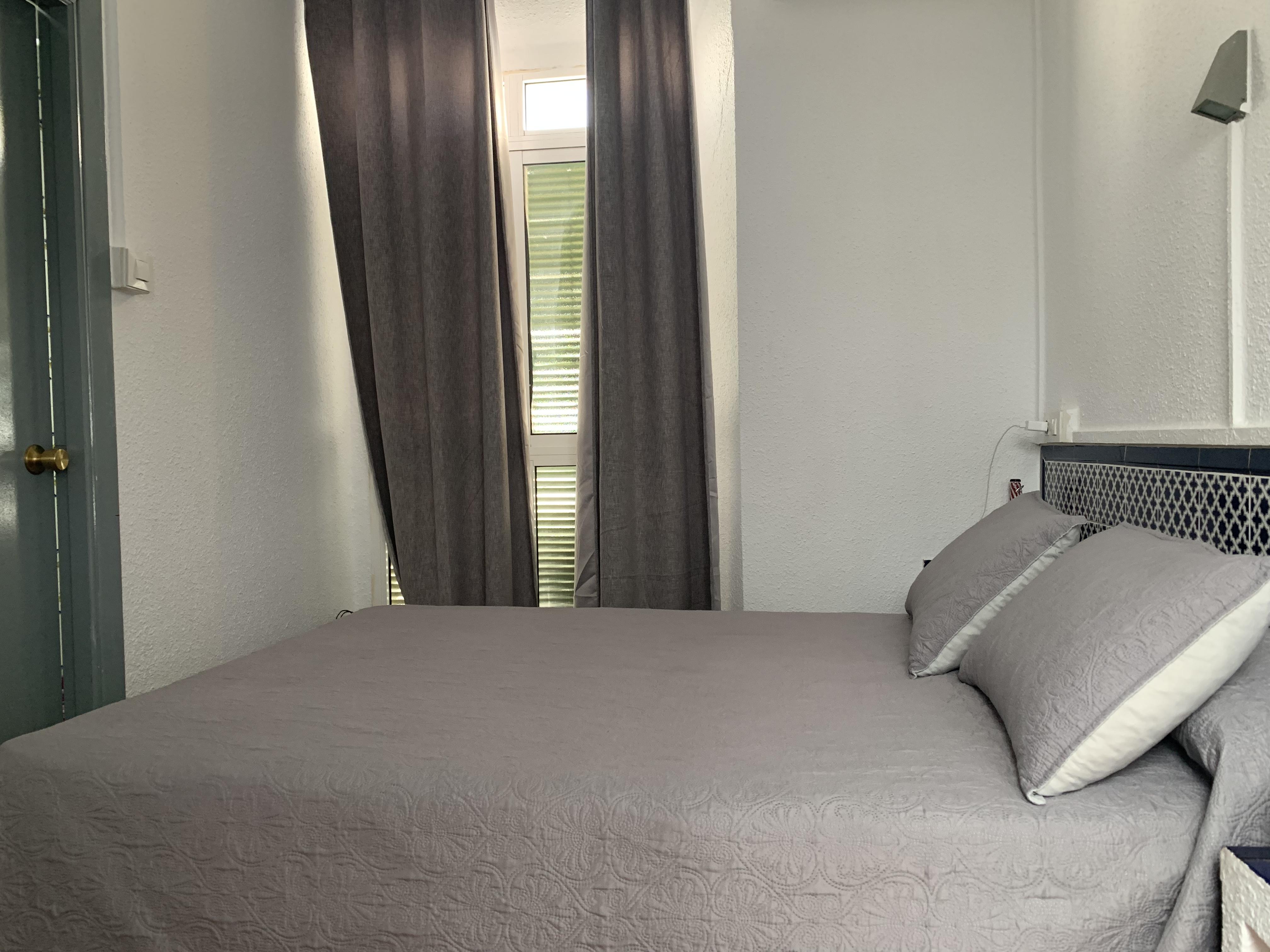 Hostal Alcobia Севілья Екстер'єр фото