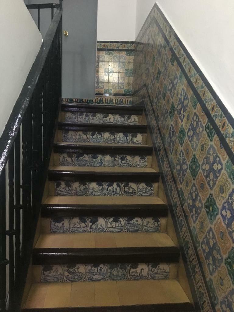 Hostal Alcobia Севілья Екстер'єр фото