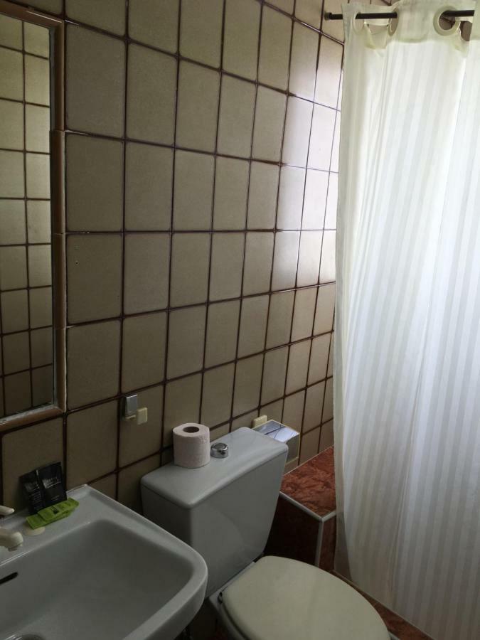 Hostal Alcobia Севілья Екстер'єр фото