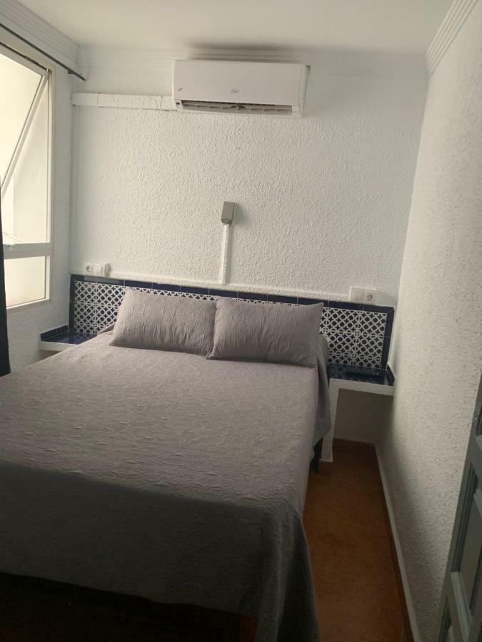 Hostal Alcobia Севілья Екстер'єр фото